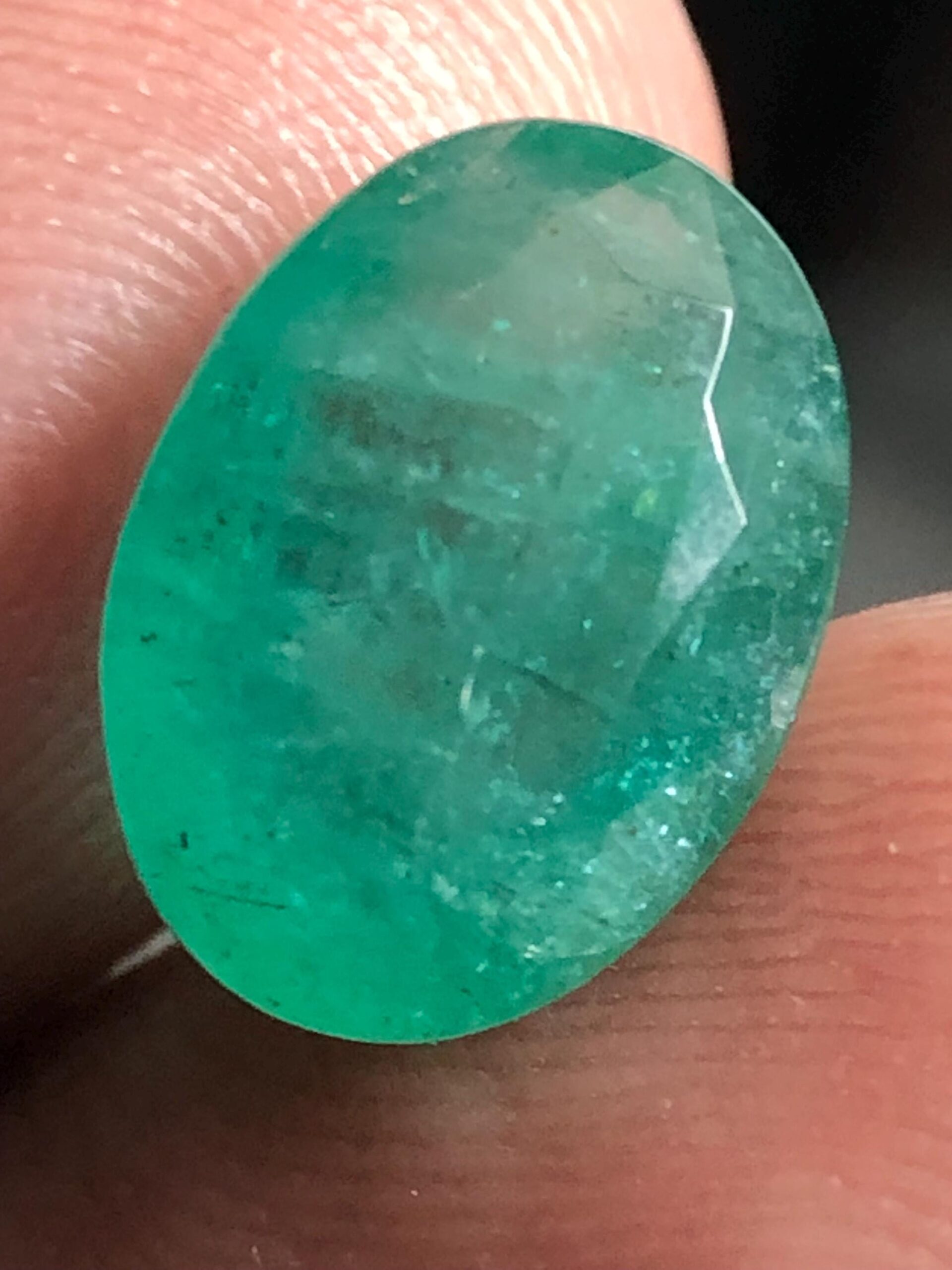 4.19 Carat Natural Zambian Emerald: Oval Green Gemstone - Image 2