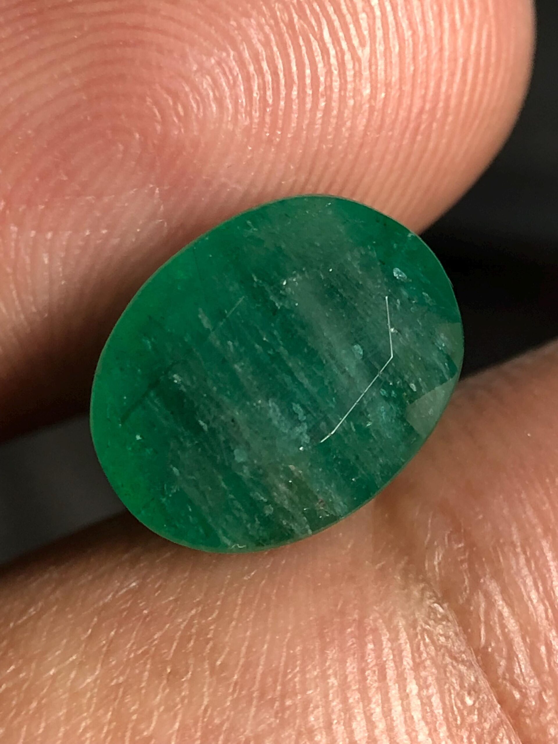 Natural Zambian Emerald 4.31 Carat Oval Cut Loose Gemstone for Ring Pendant - Image 8