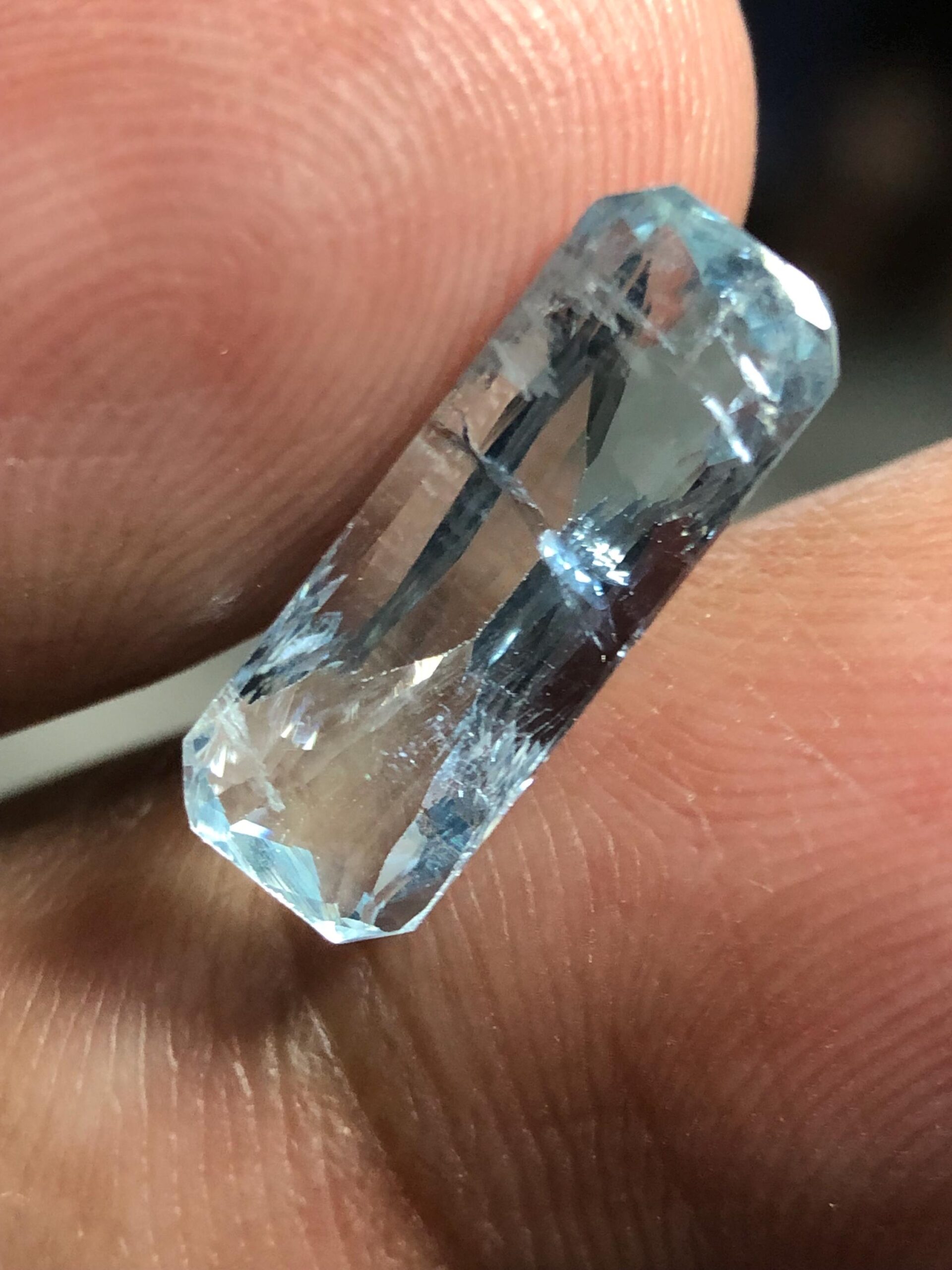 Natural Aquamarine Emerald Cut Gemstone, Light Blue Faceted Crystal (15.1x5.6 mm) - Image 2