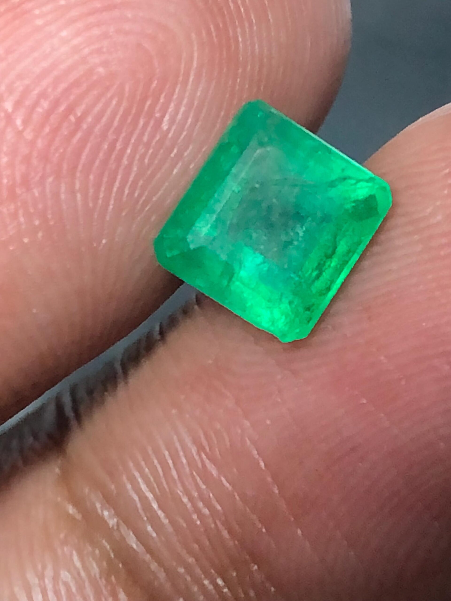 Natural Swat Pakistan Emerald: 1.44 Ct Emerald Cut Loose Gemstone (6.7x6.3mm) - Image 6