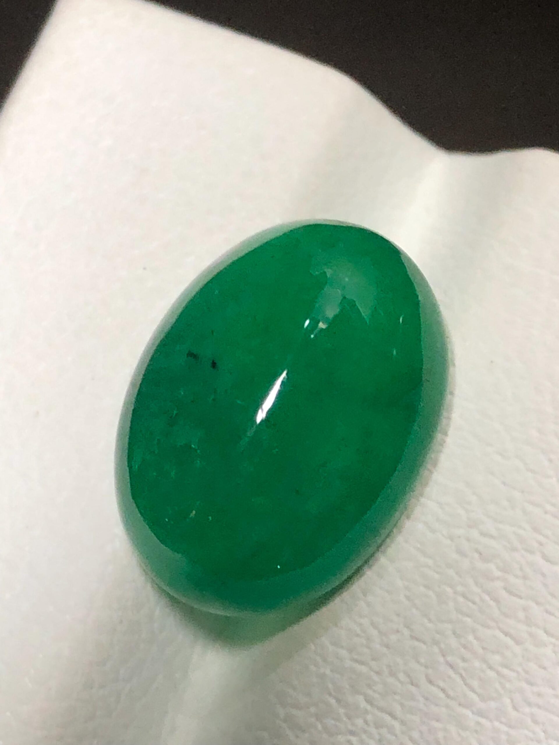 Natural Emerald 7.36 Carat | Oval Cabochon Loose Green Gemstone - Image 2