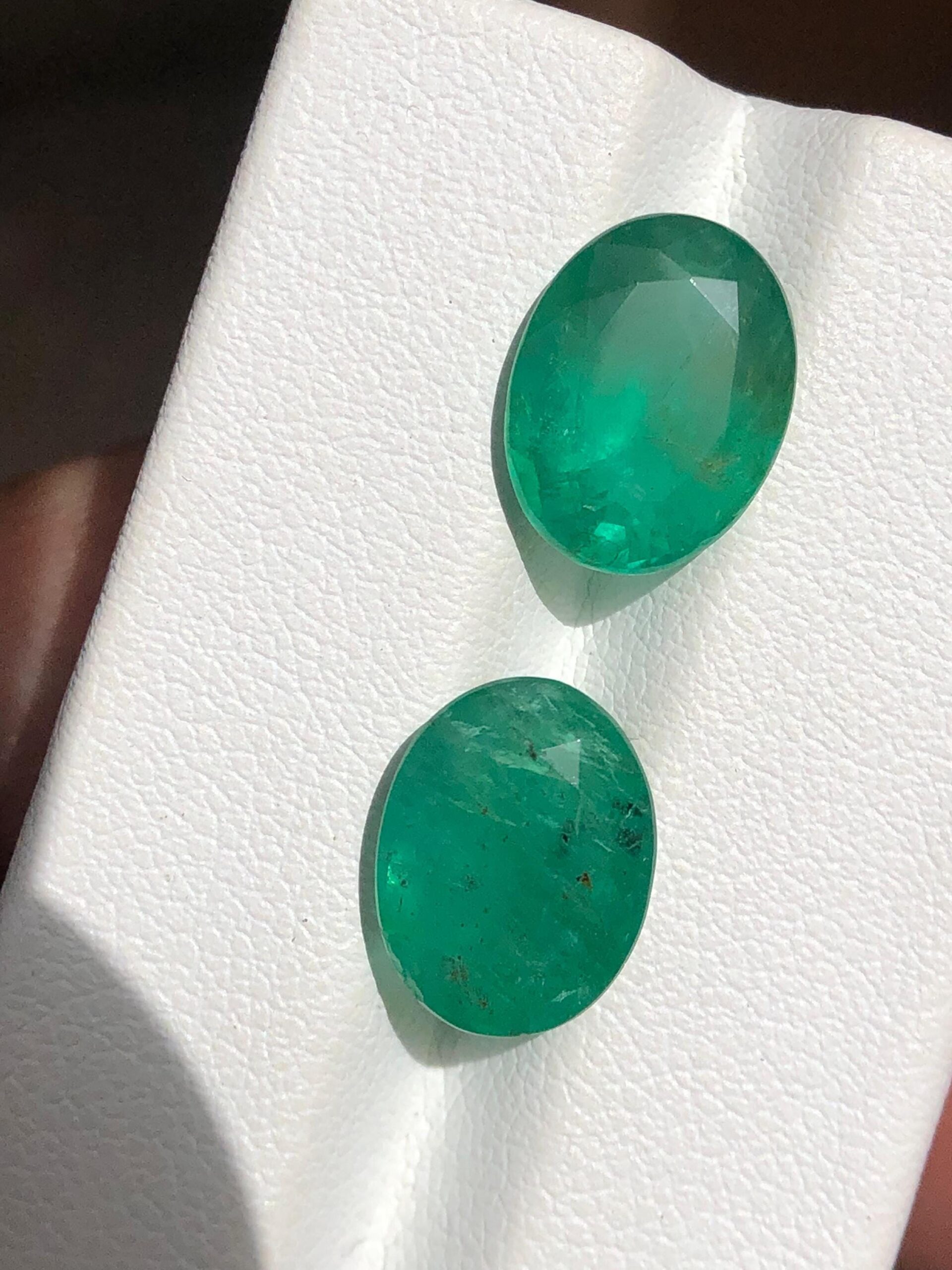 Natural Zambian Emerald Pair | 6.75 Carat Oval Faceted Loose Gemstones - Image 9