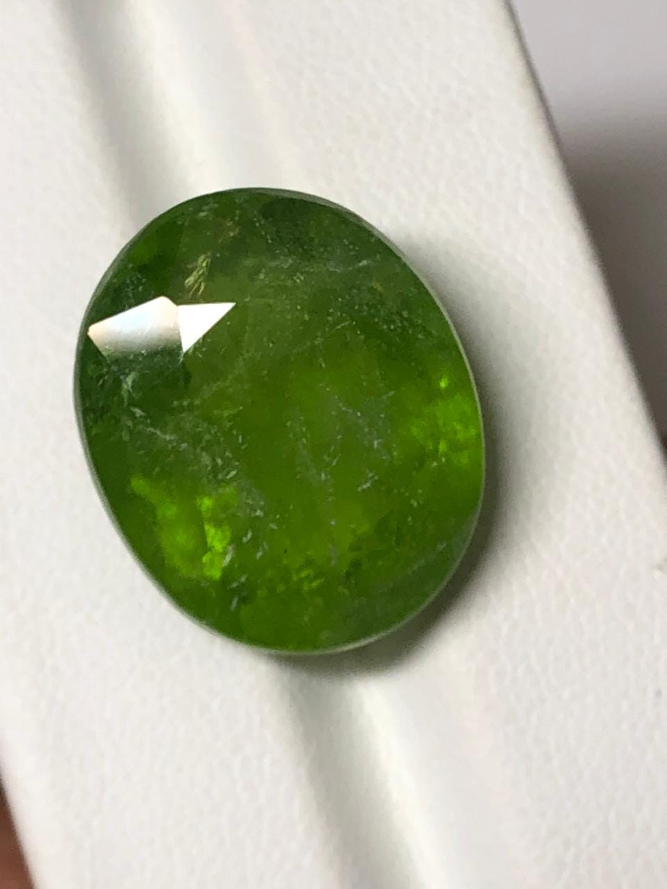 Natural Pakistani Peridot Oval Cabochon | Bright Green Collector Gemstone (24.29 Ct) - Image 3
