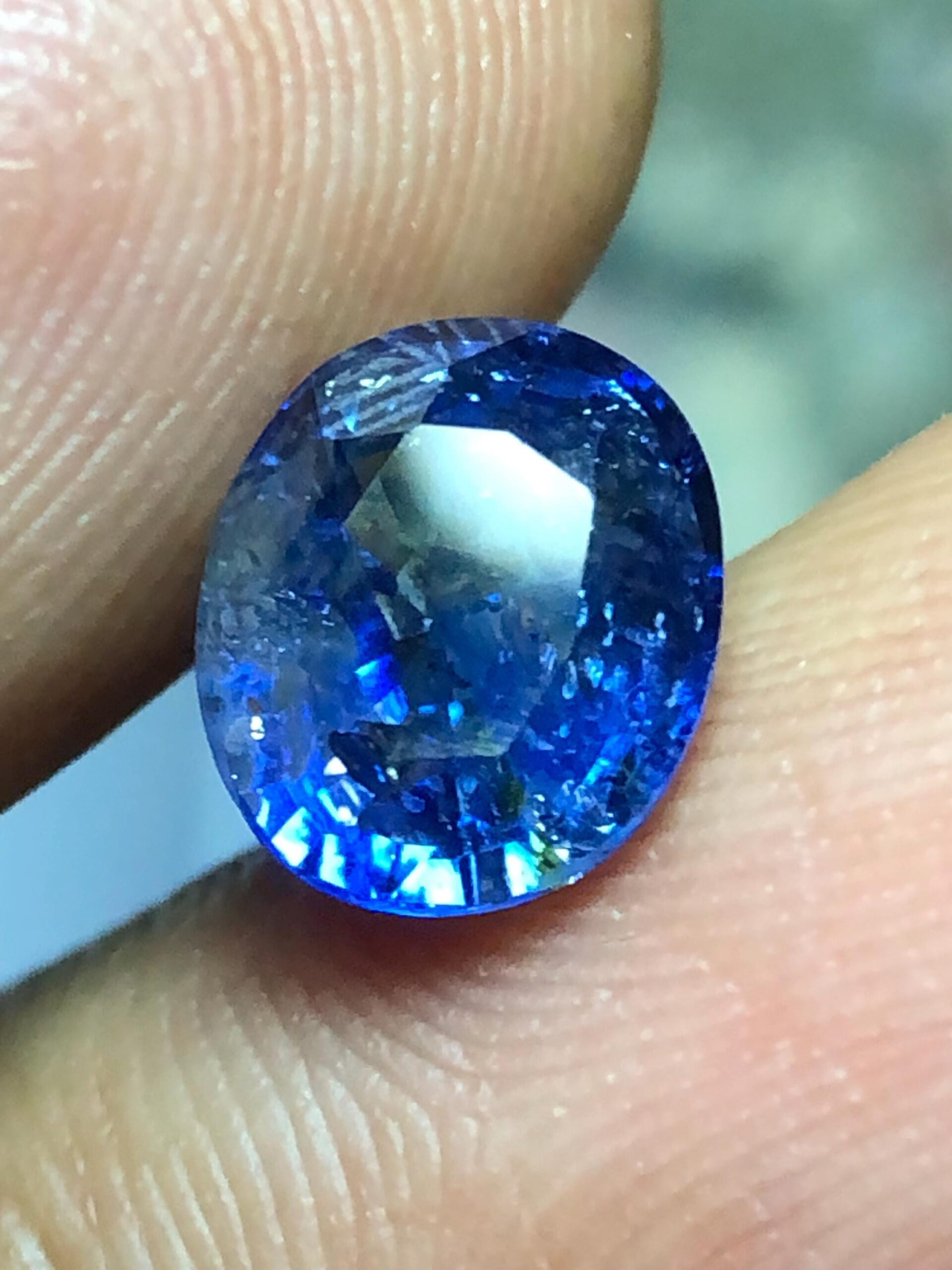 Natural Ceylon Blue Sapphire Oval Gemstone | 2.295 Ct Sri Lankan Heated Stone - Image 8