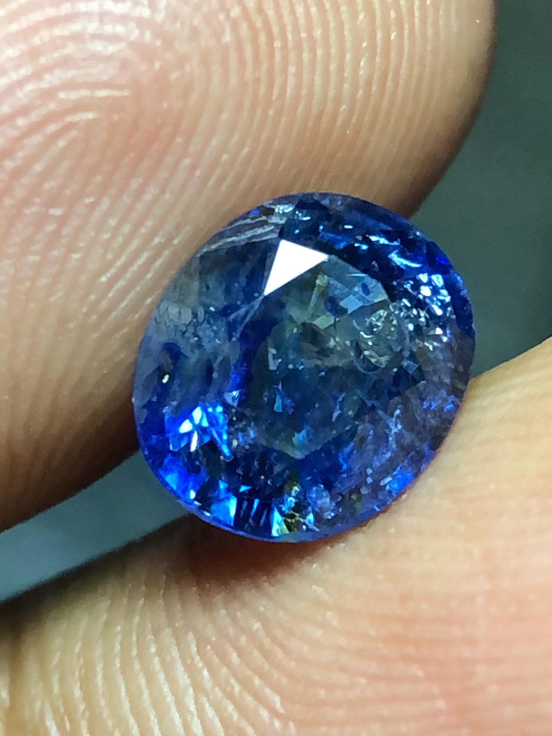 Natural Ceylon Blue Sapphire Oval Gemstone | 2.295 Ct Sri Lankan Heated Stone - Image 9