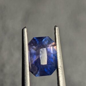Antique Bio Color Sapphire Gemstone | Ceylon | 1.5 Ct Sri Lankan Heated Stone