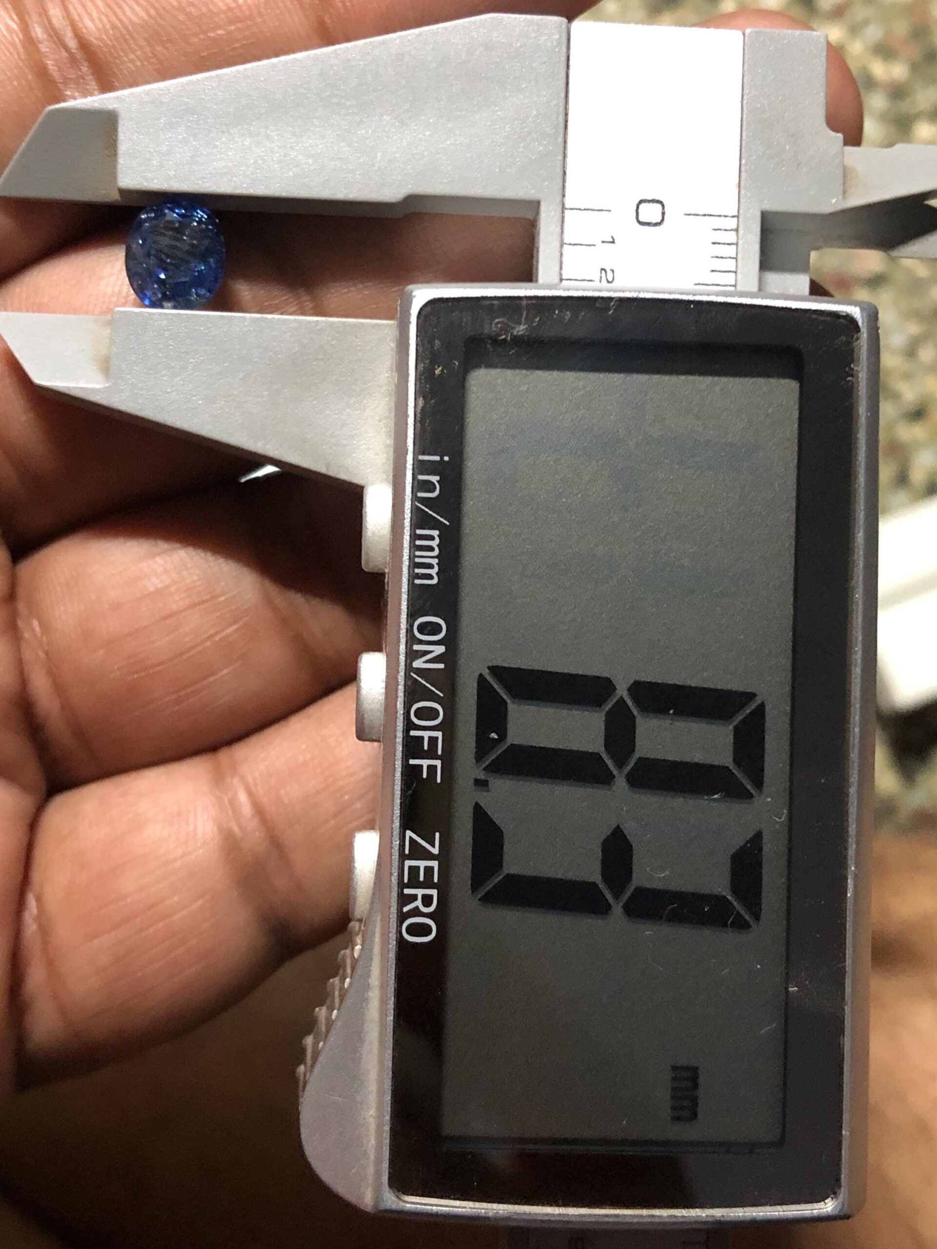 Natural Ceylon Blue Sapphire Oval Gemstone | 2.295 Ct Sri Lankan Heated Stone - Image 10
