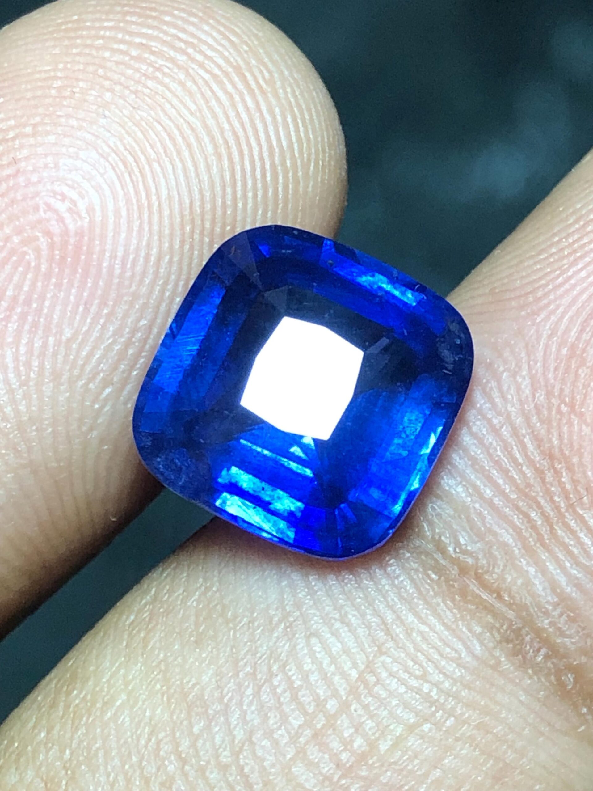 5.39 Ct Natural Ceylon Royal Blue Sapphire |Heated Cushion Cut Gemstone (10.30x10.04 mm) - Image 8