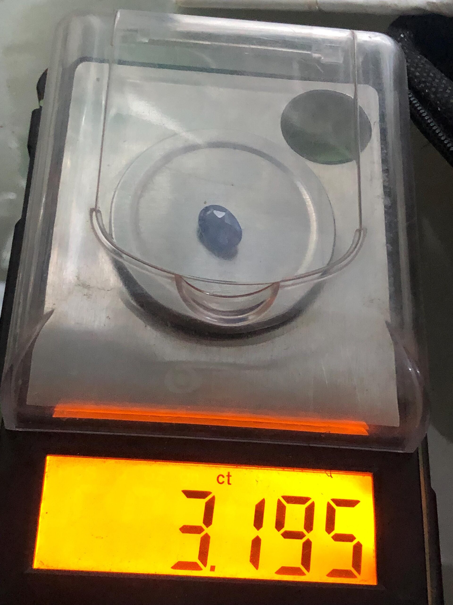 Natural Ceylon Blue Sapphire 3.195 Ct | Sri Lanka | Oval Faceted | 10x7.1x4.7mm Loose Gemstone - Image 8