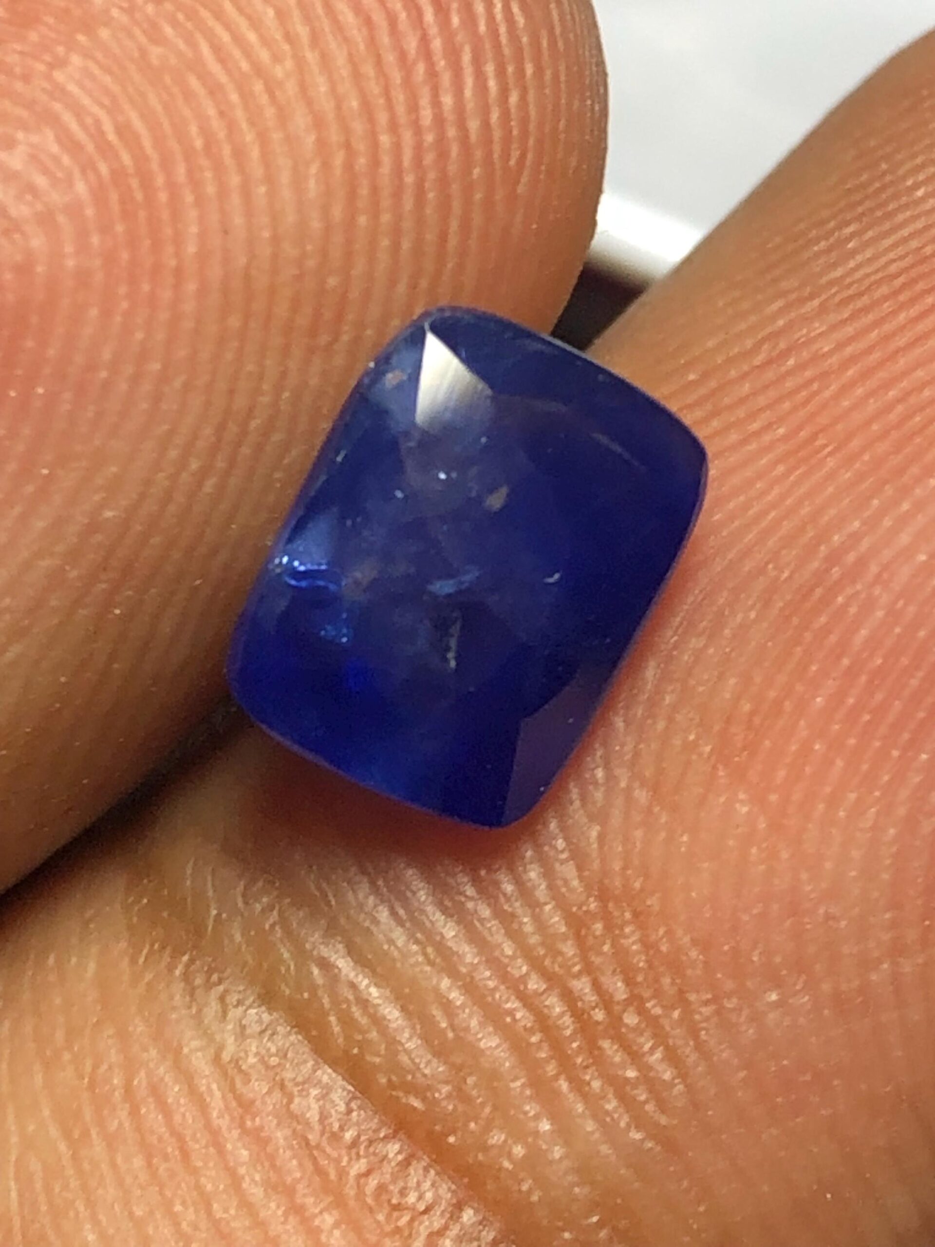 Natural Oval Blue Sapphire Gemstone | Ceylon, only traditional Heated, 1.675 ct for Jewelry Making - Image 2