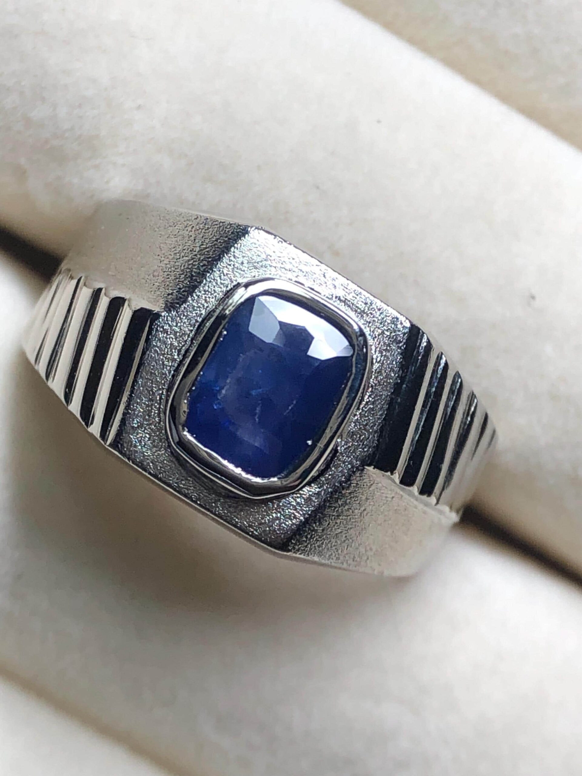 Natural Blue Sapphire Ring 1.70 Ct Sri Lankan Ceylon Sapphire Ring 925 Sterling Silver Mens Ring Heated Blue Sapphire Size 10 - Image 5