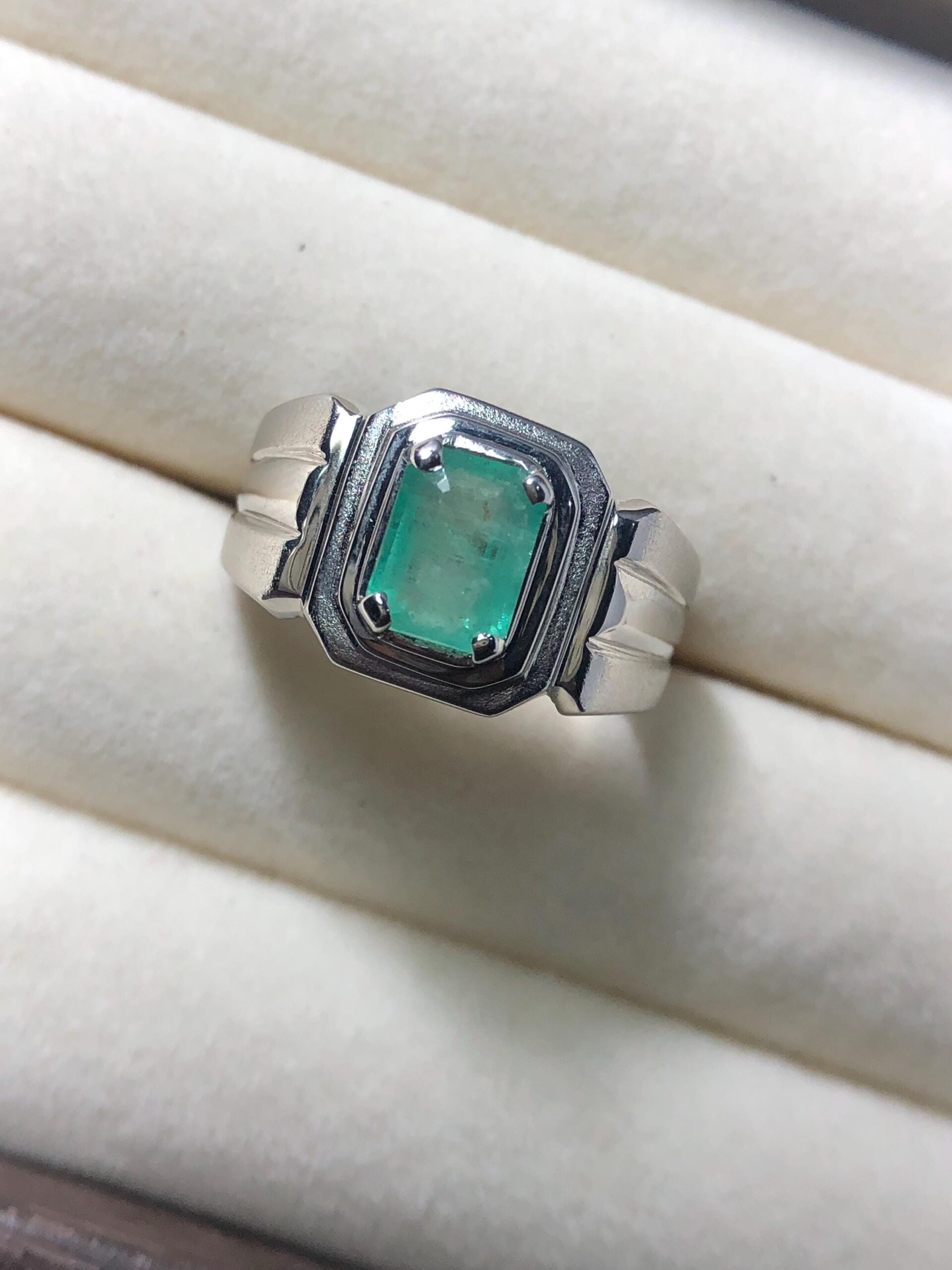 Natural Emerald Ring 2.235 Ct No Oil Emerald Ring 925 Sterling Silver Ring US Size 10.5 Men's Gemstone Ring Statement Ring - Image 6