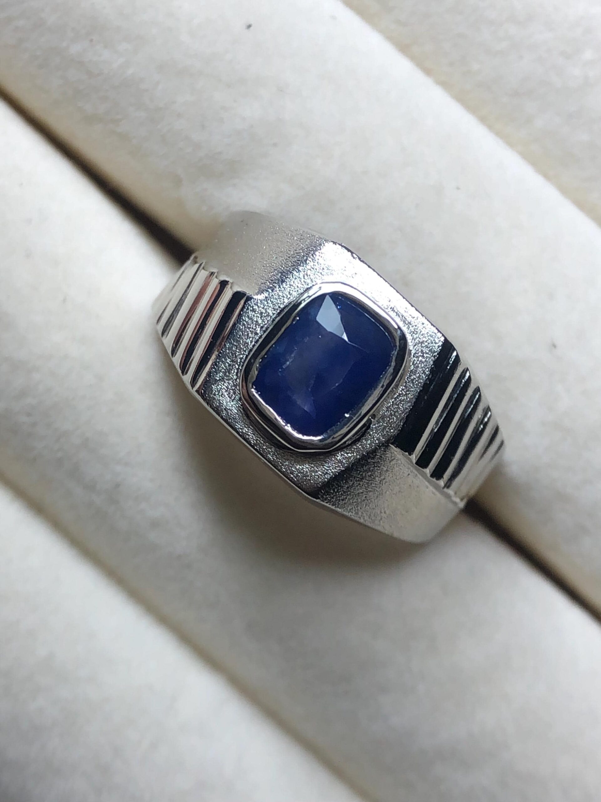 Natural Blue Sapphire Ring 1.70 Ct Sri Lankan Ceylon Sapphire Ring 925 Sterling Silver Mens Ring Heated Blue Sapphire Size 10