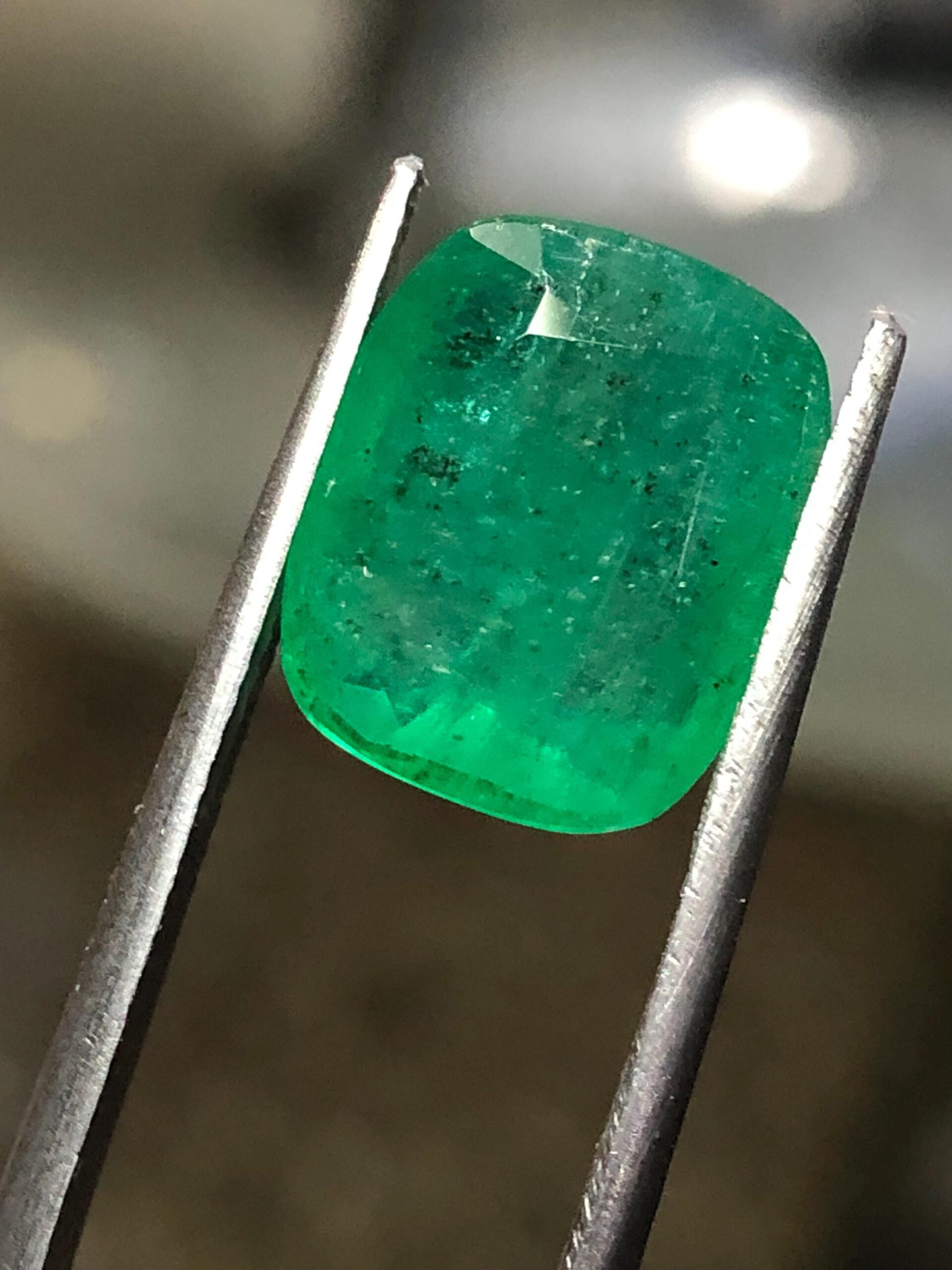 Natural Zambian Emerald 5.805 Ct Cushion Cut Loose Gemstone, Genuine Green Emerald, 10 x 11.9 x 6.2 mm, Jewelry Making Stone