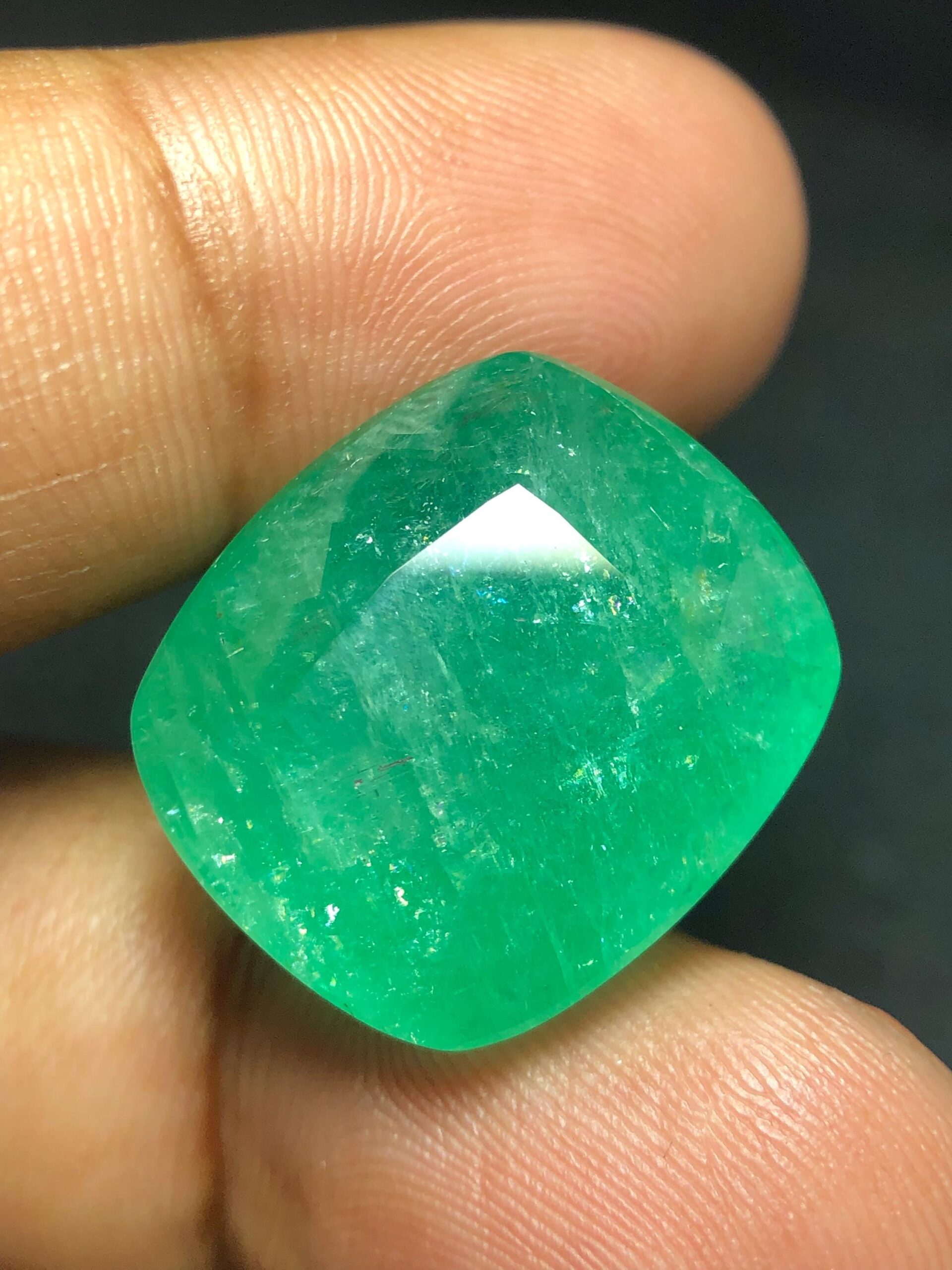 Natural Green Emerald 32.805 Ct Cushion Cut Loose Gemstone, 20.2 x 17.8 mm, Large Emerald for Custom Jewelry - Image 7