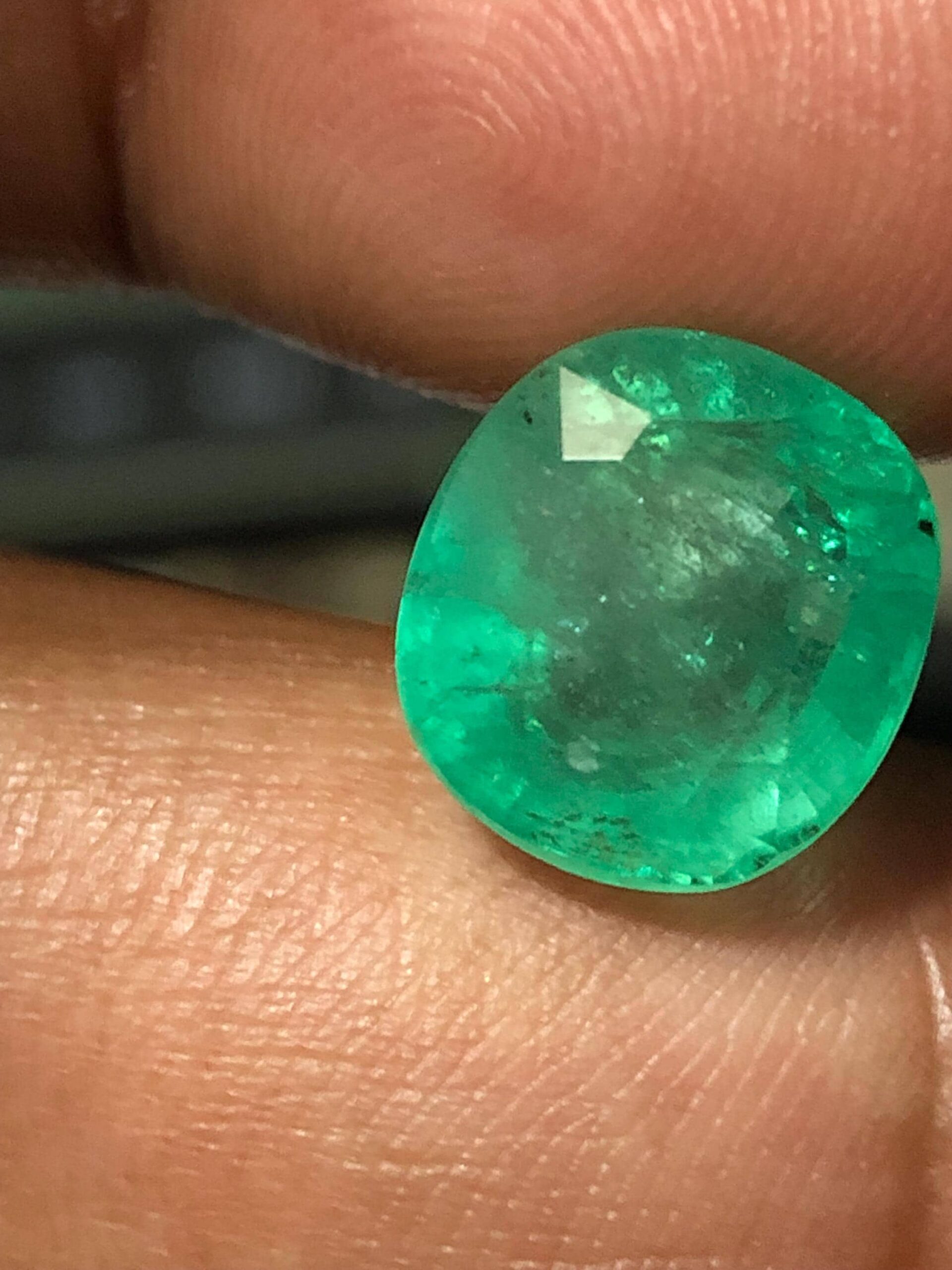 Natural Pakistani Emerald 5.81 Ct, Loose Green Emerald Gemstone, 10x10.8x7.6 mm, Raw Natural Beauty, Collector Gemstone, Jewelry Making Ston - Image 7