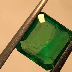 Natural Panjshir Emerald 1.50 ct — Square Cut, Natural